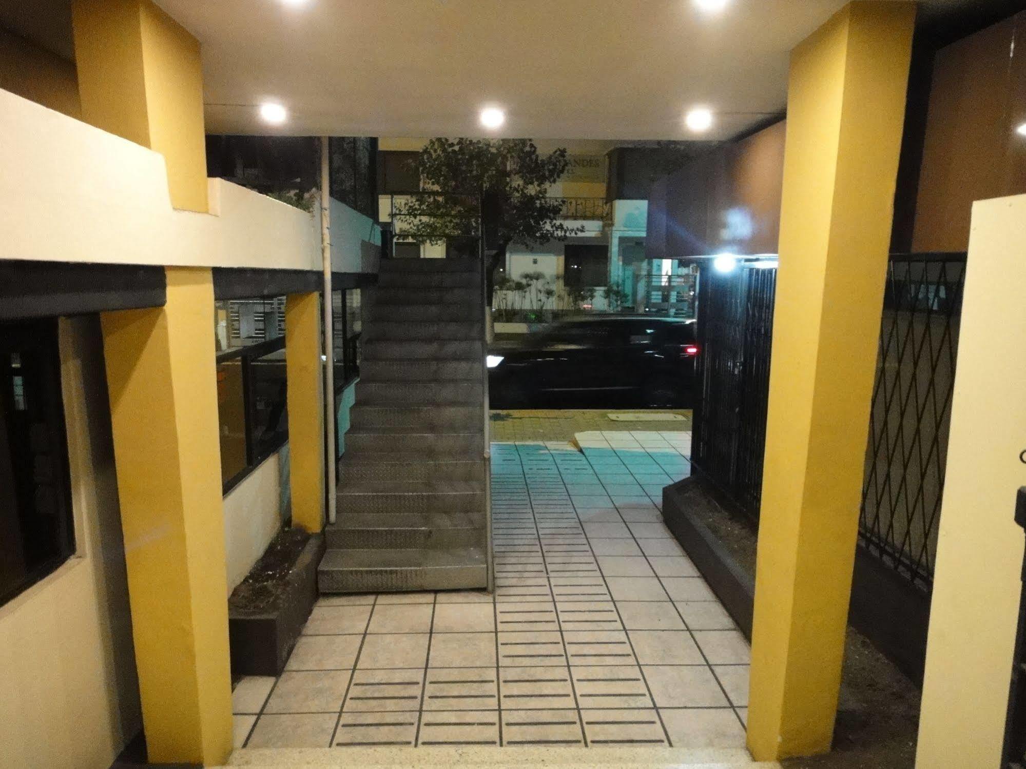 Alston Inn Hotel Quito Dış mekan fotoğraf